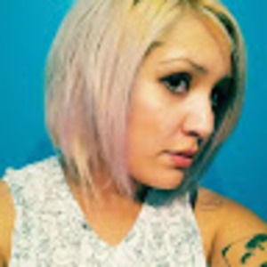 Meet your Posher, Dee